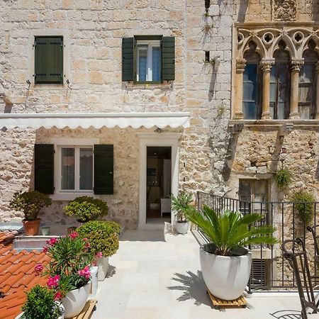Hotel Hektorovic House à Hvar Town Extérieur photo