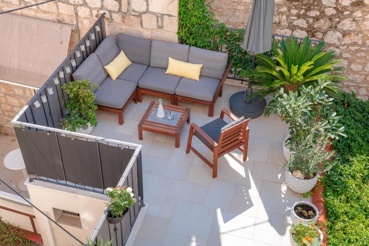 Hotel Hektorovic House à Hvar Town Extérieur photo