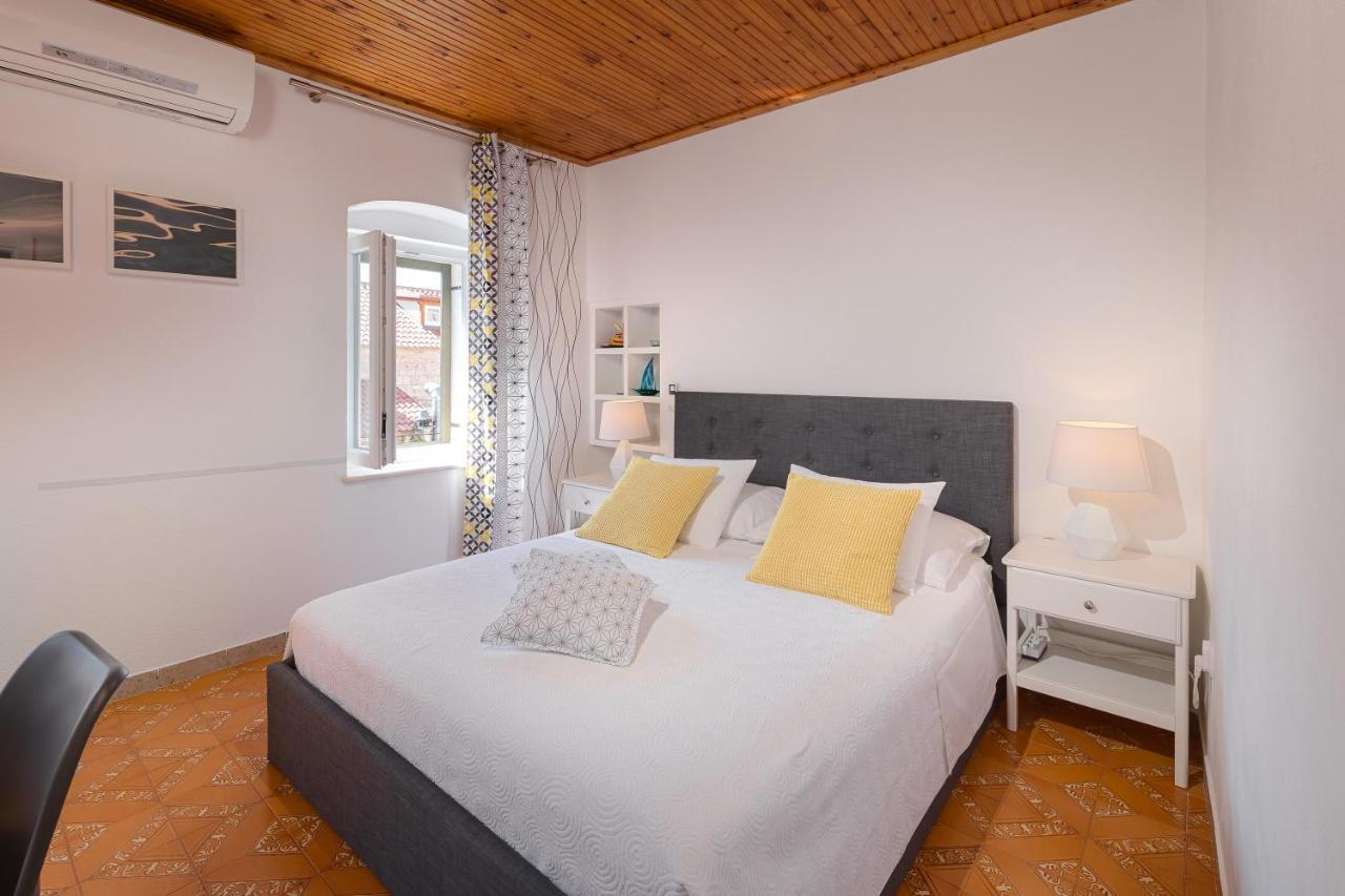 Hotel Hektorovic House à Hvar Town Extérieur photo