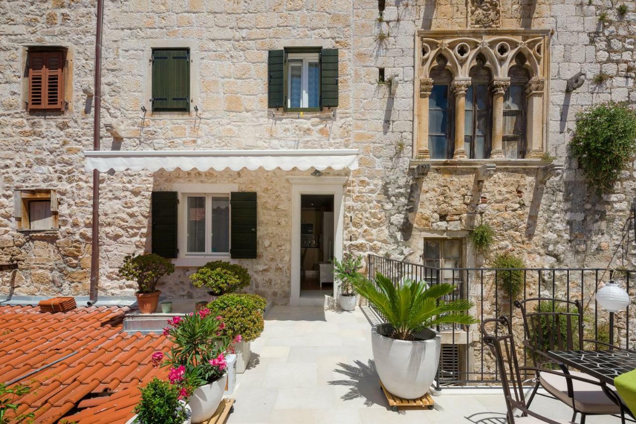 Hotel Hektorovic House à Hvar Town Extérieur photo