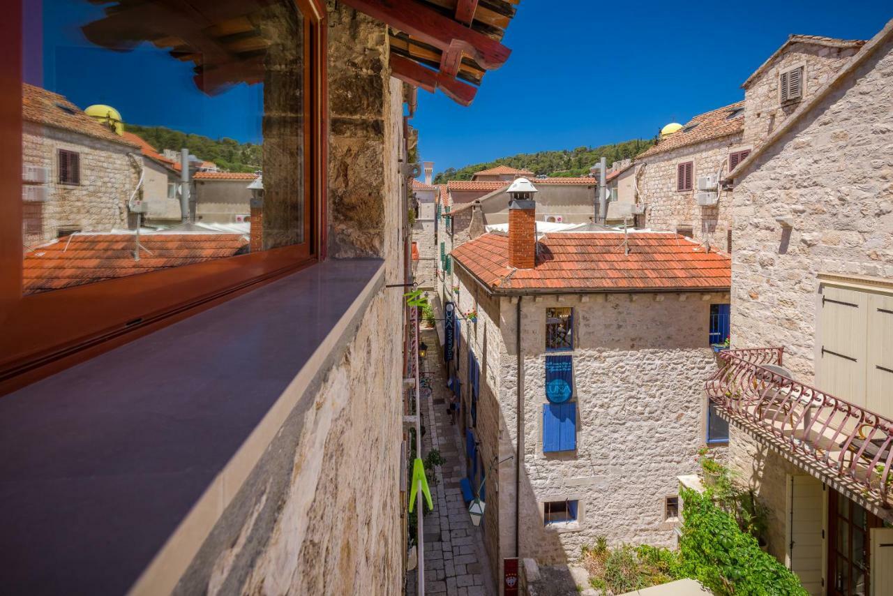 Hotel Hektorovic House à Hvar Town Extérieur photo